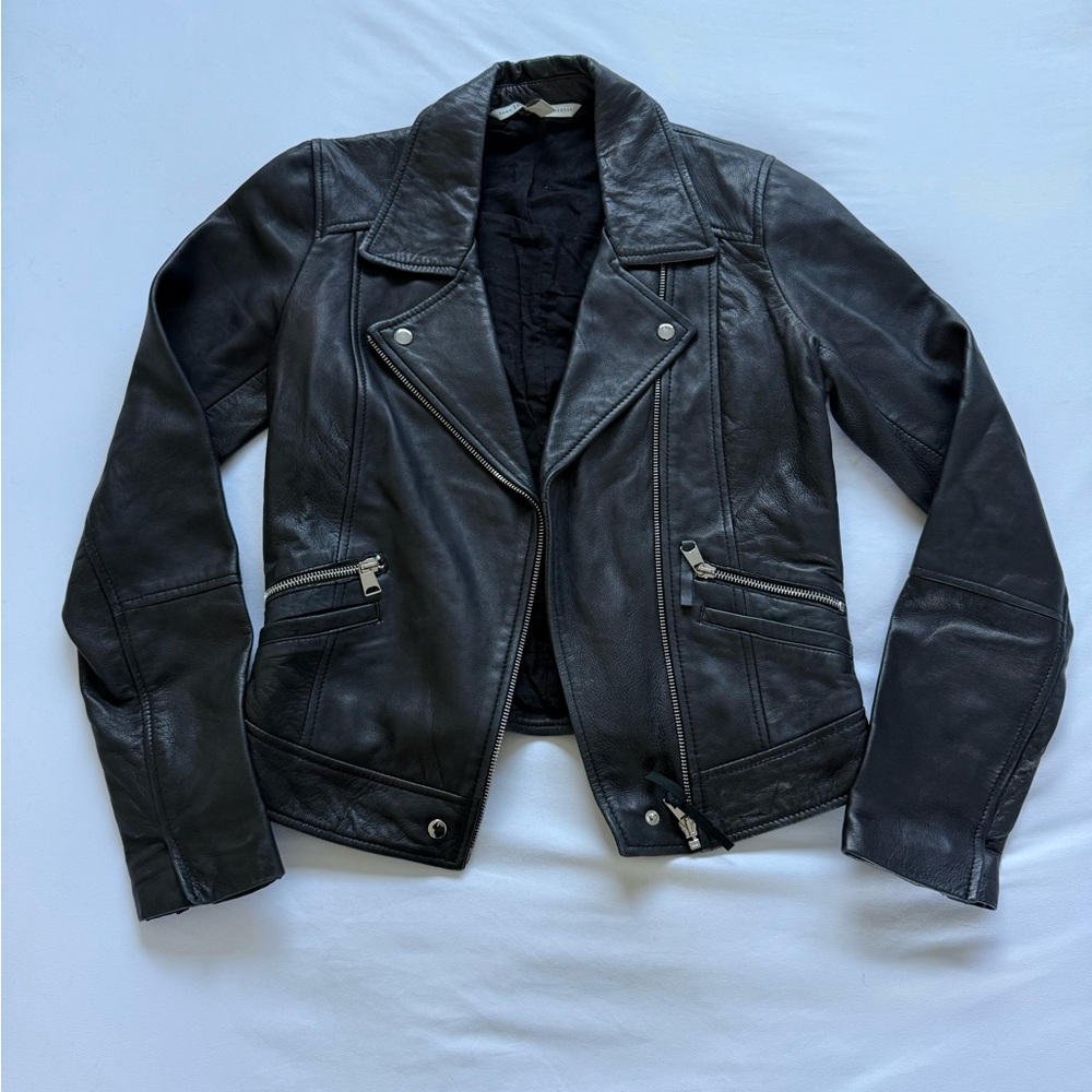 Women's Vintage Black Leather Jacket